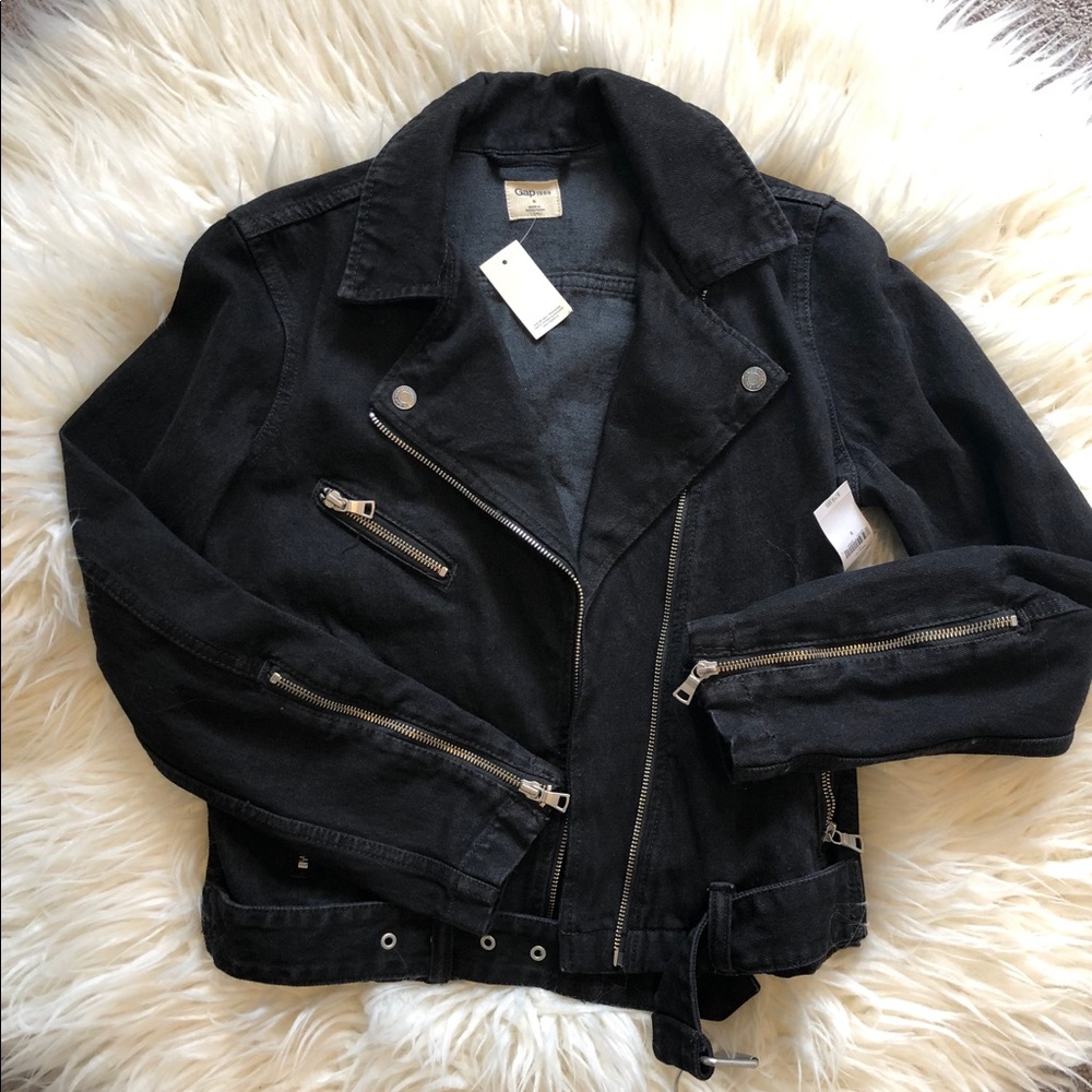 Women’s Gap Black Jean Jacket Size Small